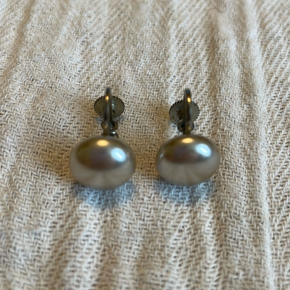 Vintage pearlescent earrings